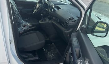 NUOVO FIAT DOBLÓ LOUNGE PLUS 1.5 HDI 130 CV completo