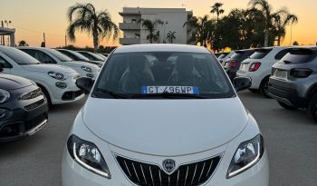 NUOVA LANCIA Y BENZINA E G.P.L OK NEOPATENTATI completo