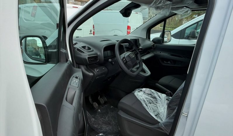 NUOVO FIAT DOBLÓ HDI DIESEL AUTOCARRO completo