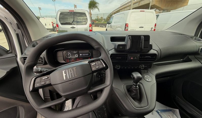 NUOVO FIAT DOBLÓ HDI DIESEL AUTOCARRO completo