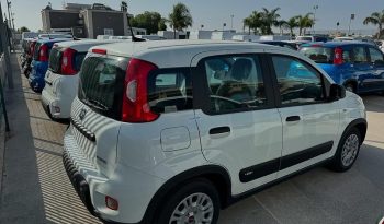 NUOVA FIAT PANDA 1.0 HYBRID 70 CV completo