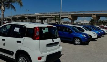 NUOVA FIAT PANDA 1.0 HYBRID 70 CV completo