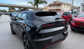 LA NUOVA ALFA ROMEO JUNIOR EDCT6 136 CV HYBRID completo