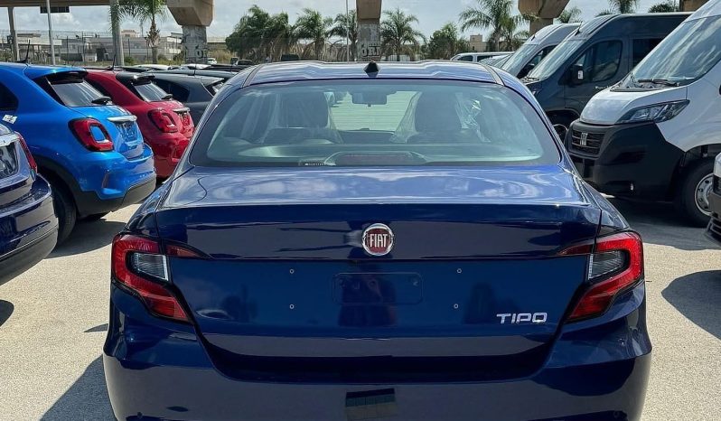 FIAT TIPO 1.6 MULTJET 130 CV completo