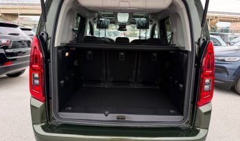 NUOVO FIAT DOBLÓ LUXURY DIESEL 130 CV completo