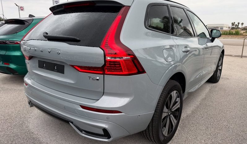NUOVA XC60 PLUG -IN HYBRID completo