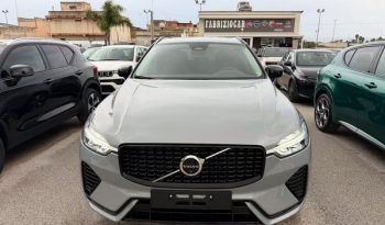 NUOVA XC60 PLUG -IN HYBRID completo