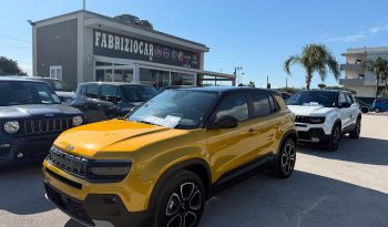 NUOVA JEEP AVENGER 1.2 BENZINA 100 CV SUMMIT completo