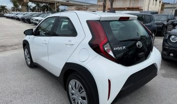 NUOVA TOYOTA AYGO X completo