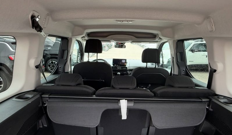 NUOVO TOYOTA PROACE LUXURY DIESEL 130 CV completo