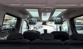 NUOVO FIAT DOBLÓ LUXURY DIESEL 130 CV completo