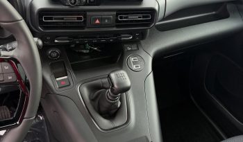 NUOVO FIAT DOBLÓ LUXURY DIESEL 130 CV completo