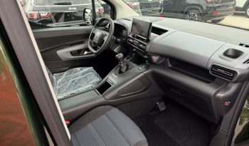 NUOVO FIAT DOBLÓ LUXURY DIESEL 130 CV completo