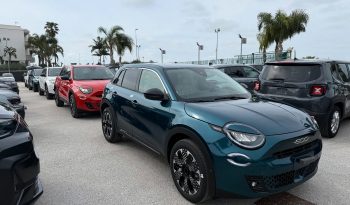 NUOVA FIAT 600 HYBRID 145 CV VERSIONE LA PRIMA MY 2025 completo