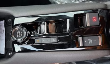 LA NUOVA ALFA ROMEO JUNIOR EDCT6 136 CV HYBRID completo