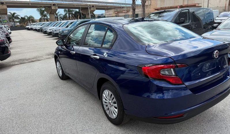 FIAT TIPO 1.6 MULTJET 130 CV completo
