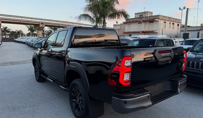 Toyota Hilux 4×4 AUTOCARRO Allestimento: INVICIBLE completo