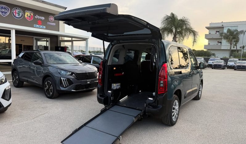NUOVO FIAT DOBLÓ 130 CV LOUNGE PLUS HDI 4 POSTI PIU PEDANA completo